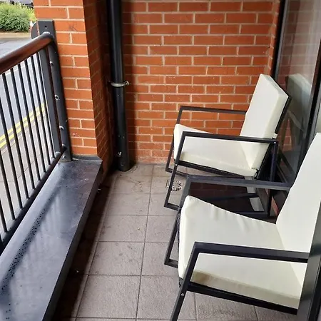 2 Bedroom Apartment Central Birmingham City Centre Exterior photo