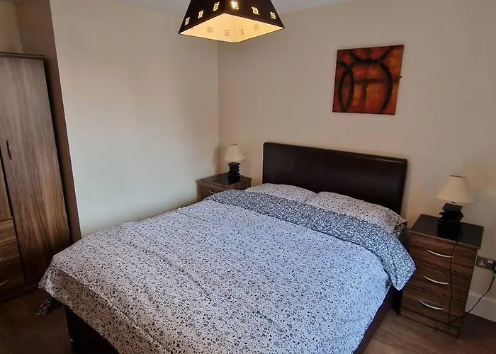 2 Bedroom Apartment Central Birmingham City Centre