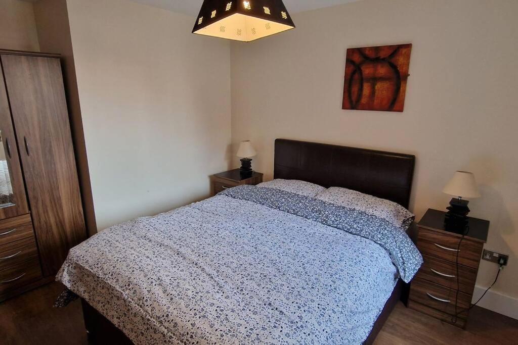 2 Bedroom Centre